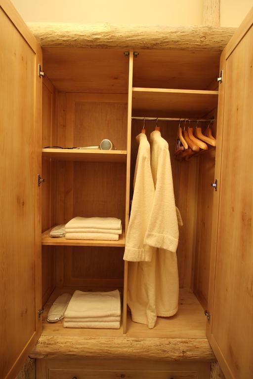 Park-Hotel Butenko Stable Protsev Екстериор снимка